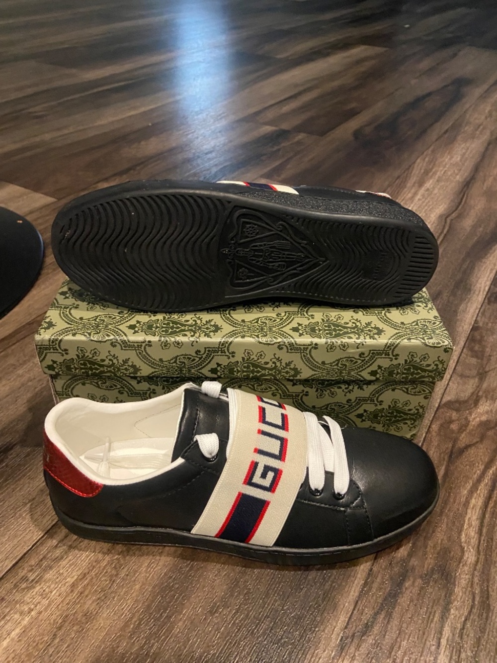 Shoes - Picture 2 of 8